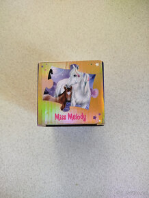 puzzle miss melody s koňmi - 2