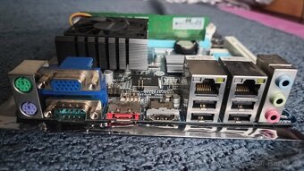 itx GA-C847N 2GB DDR3 Dual-core Celeron® 847 - 2
