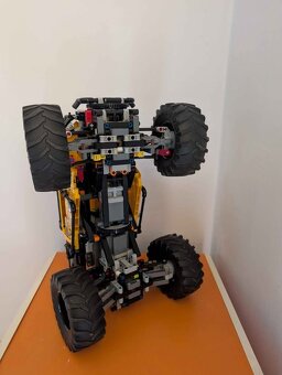 Lego Technic monster truck - 2