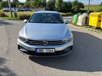 VW Passat 2.0 TDI 147KW 4x4 DSG R-line - 2