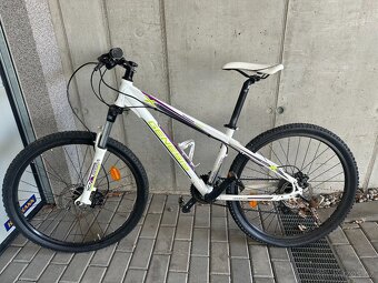 Dámské horské kolo Genesis Zero – Shimano Alivio, kotoučové - 2