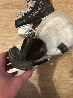 Brusle Bauer supreme M40 senior (SR) vel.7 FIT3 - 2