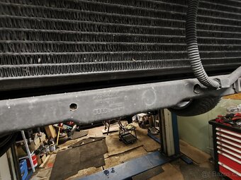 Kompletni chladicova stena Audi TT, 8n - 2