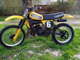 Yamaha YZ 125ccm/ motocross veterán - 2