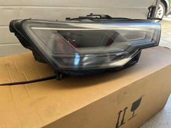 Audi a6 svetlo 4k0 941 034 - 2