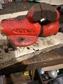 Svěrák York 60 - 2