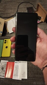 Motorola Edge 40 Neo - 2