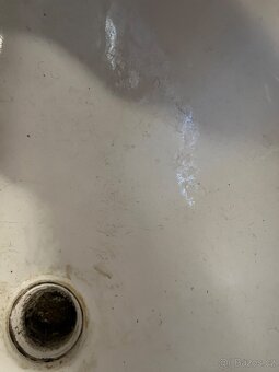 Umyvadlo a baterie - 2