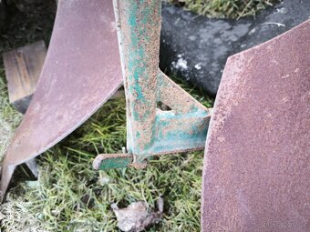 Pluh obracák pro PF 62 - 2