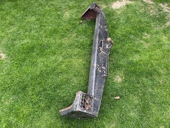 Suzuki samurai nárazník zadní - 2