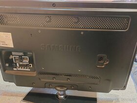Televize SAMSUNG LCD 82 cm - 2