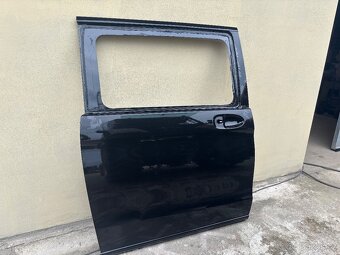 Pravé boční posuvné dveře Mercedes V - 2