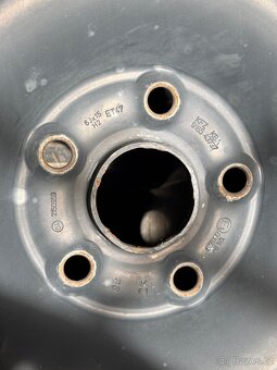 Zimní kompletní kola 6Jx15 ET47 + 195/65 R15 - 2