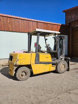 Vysokozdvižný vozík YALE 5t - 2