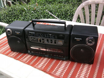 Starý prenosný RÁDIO-DVOJKAZEŤÁK (90té roky) - 2