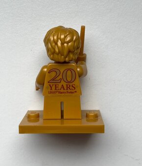 LEGO - Golden Harry Potter (20th Anniversary) - 2