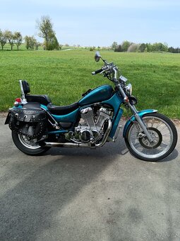 Suzuki Intruder 600 - 2