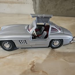 Dekorační model auta Jaguar a Mercedes-benz - 2