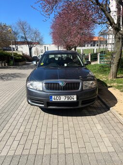 Skoda SuperB 2008 1.9 tdi 77 kw 340 tis km - 2