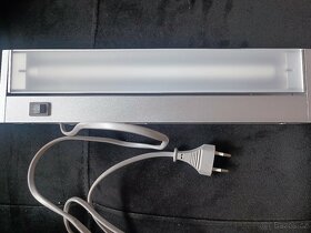Prodám menší zářivku 220V - 2