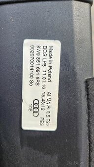 Bezpečnostní síť /roleta zavazadlového prostoru audi a4 b9 - 2