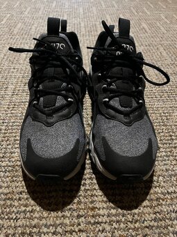 Nike Air Max 270 React, velikost 40 - 2