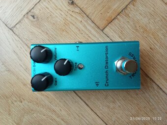 Crunch Distortion pedal - 2