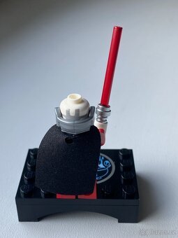 Minifigurka Darth Malak Lego Star Wars - 2