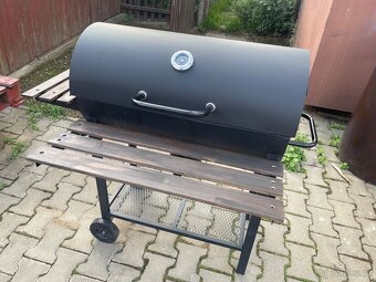 Velký grill/udírna Heckermann včetně příslušenství - 2