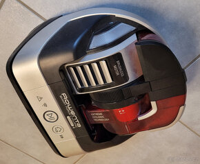 Robotický vysavač Rowenta Smart Force Cyclonic - 2