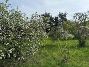 Prodej stavebního pozemku 1362 m2 - Praha 5 - 2