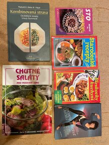 Knihy- kuchařky - 2