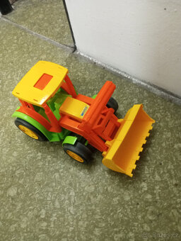 Nakladač Wader Gigant - 2