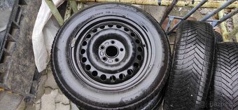 Zimní PNEUMATIKY IMPERIAL 195/65 R15 NA RÁFKÁCH - 2