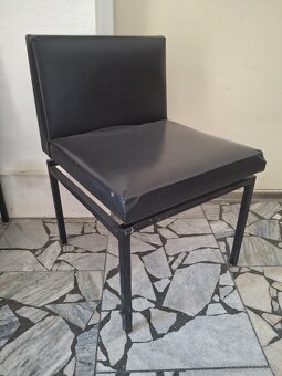 Daruji židle, věšák, přebalovací pult - 2