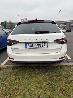Škoda Superb. 110 kw. Webasto. Premium - 2