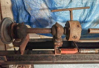 soustruh na kov - 2