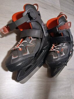 Dětské chlapecké nastavitelné brusle 29-32 - 2