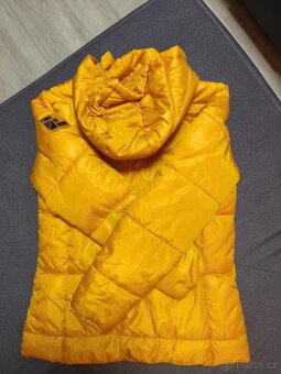 Dívčí zimní bunda + čepice - 2