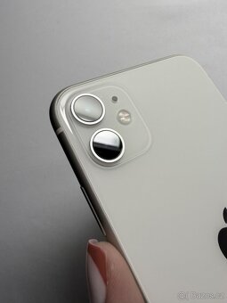 IPhone 11 bílý - 2