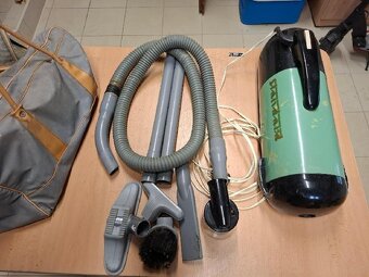 Vysavač - 2