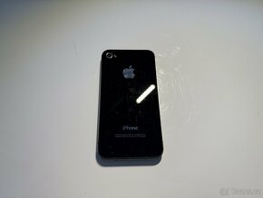 iPhone 4 CDMA 8GB, rozbity. Nema slot pro sim. - 2