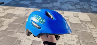Detska cyklo helma GIRO (45-49)cm - 2