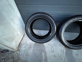 235/50/18 235 50 R18 - 2