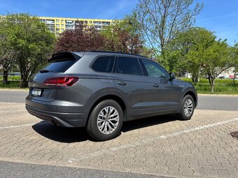 VW Touareg 3.0 TDI TAŽNÉ ZÁRUKA - 2