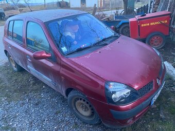 Renault clio - 2