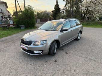 Octavia combi 3 1.4 tsi 103 kw elegance krásný stav - 2