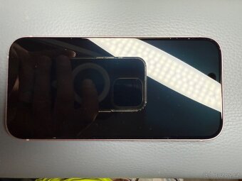 iPhone 15 pink 128gb - 2