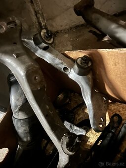 BMW e36 panty kufru a motorová elektrika m44 - 2