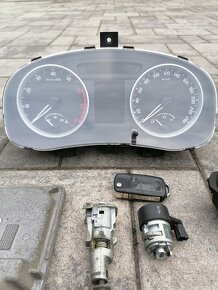 Sada maxidot Fabia II Roomster - 2